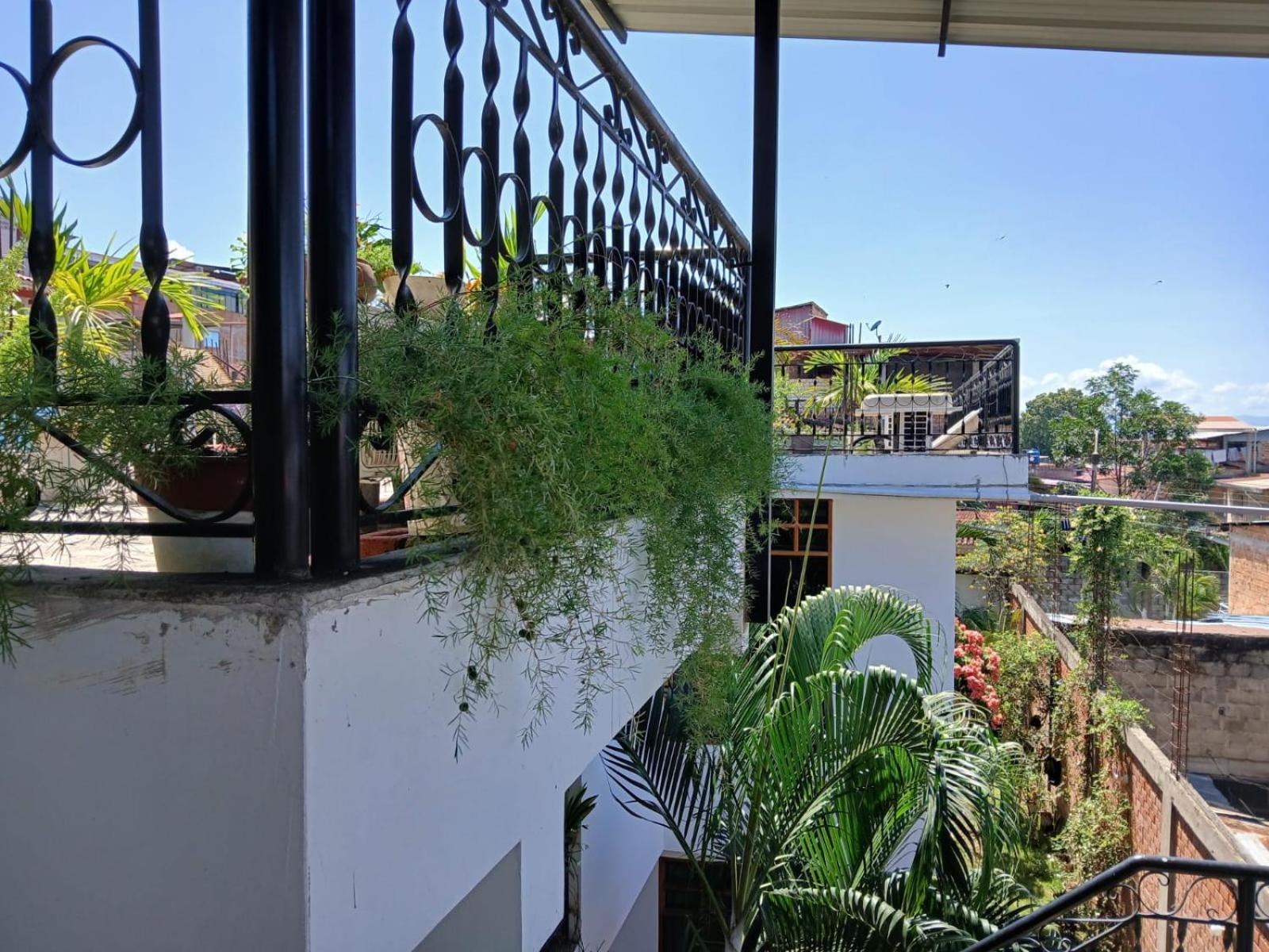 Alojamiento Familiar Custodia Tarapoto Exteriér fotografie