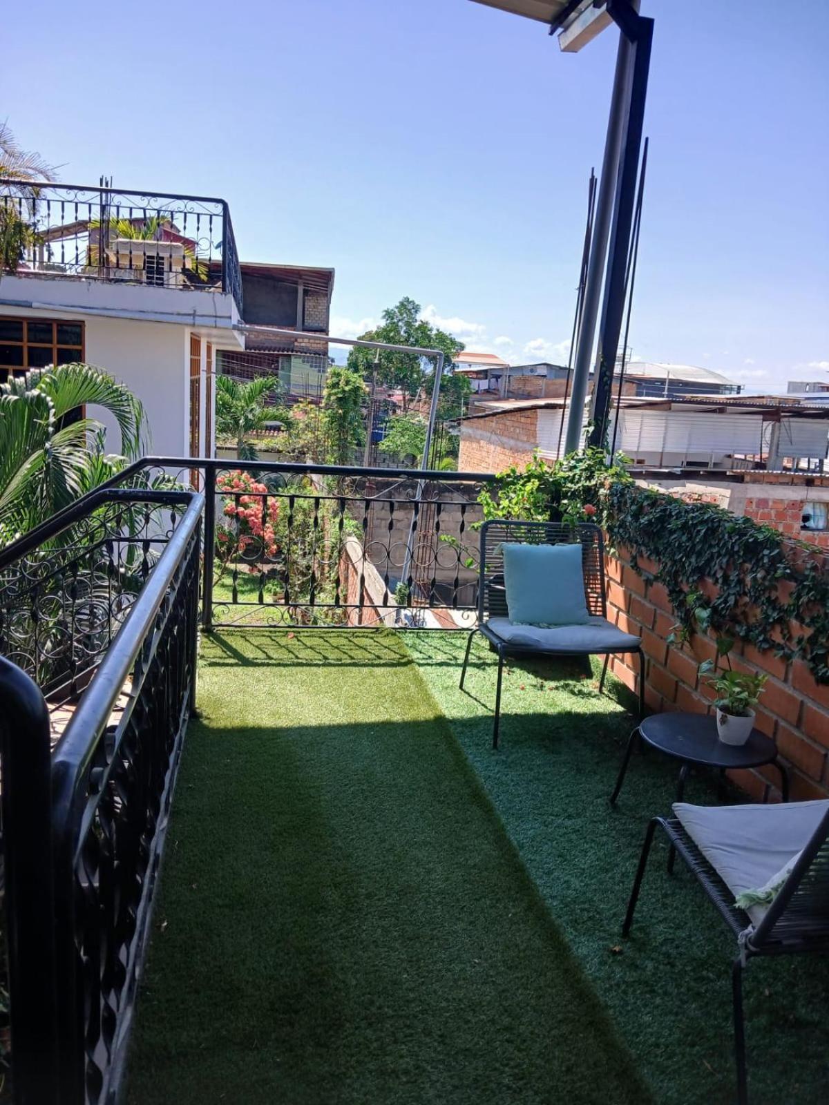 Alojamiento Familiar Custodia Tarapoto Exteriér fotografie